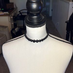 Choker necklace